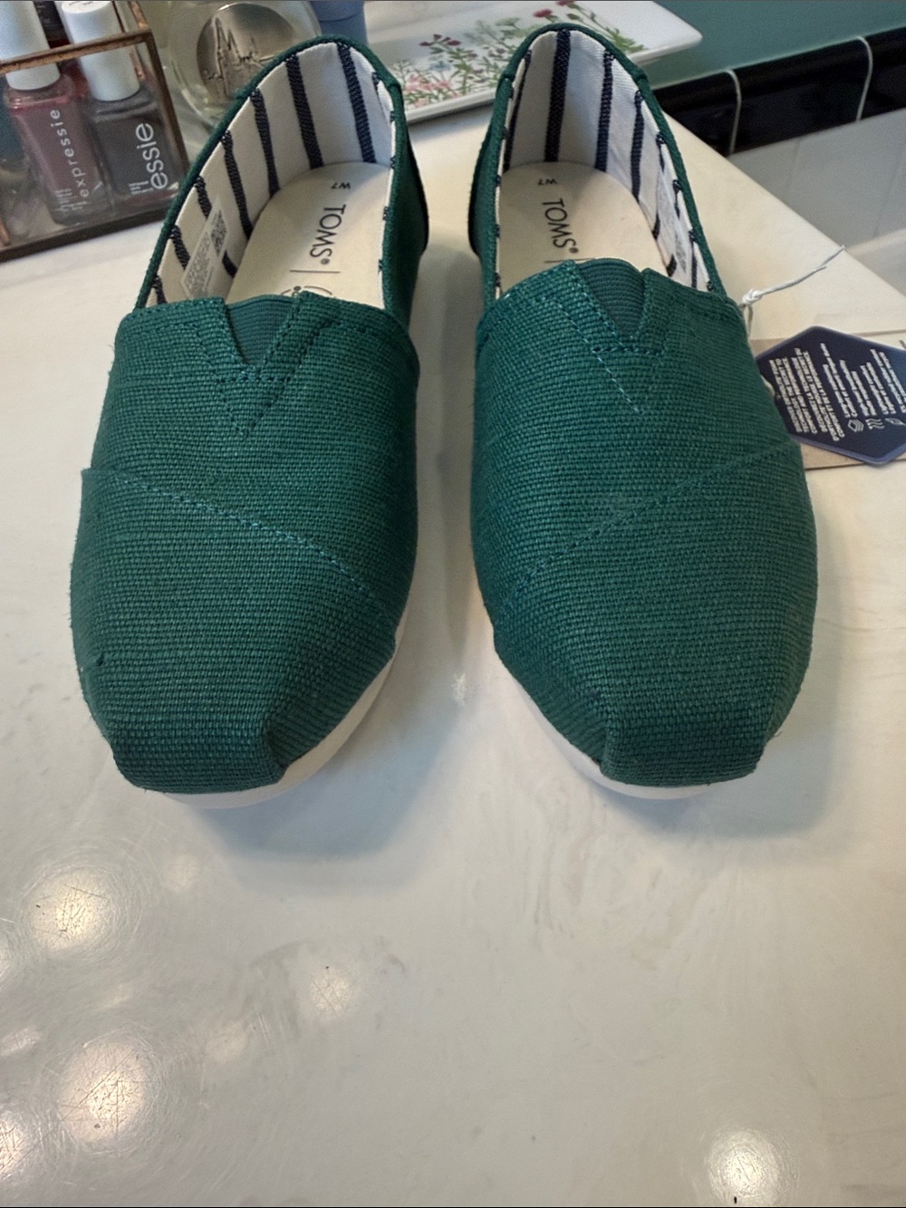 NWT TOMS Green Canvas Alpargata Slip-Ons - Picture 6 of 6